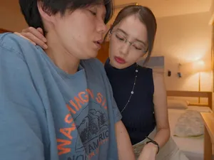 Người phụ nữ trẻ sau sinh bị lừa dối ở Thượng Hải